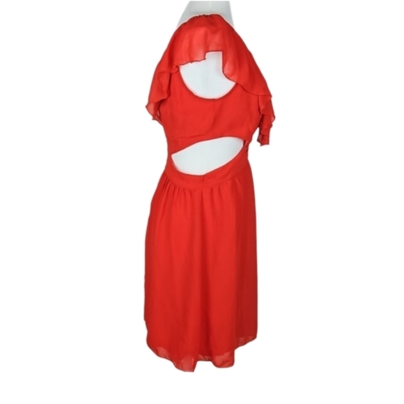 Lots Of Love Cutout Waist Ruffle V-Neckline Dress in Rich Orange, L - Picture 3 of 9